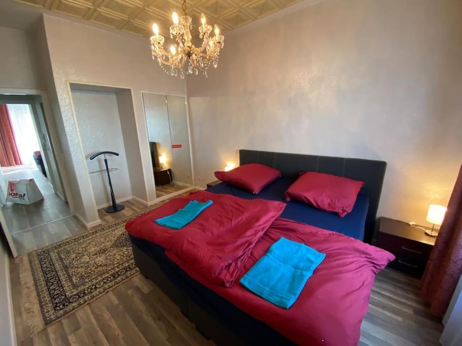 Studio 50 Qm Zentral In Domnaehe โคโลญ ภายนอก รูปภาพ